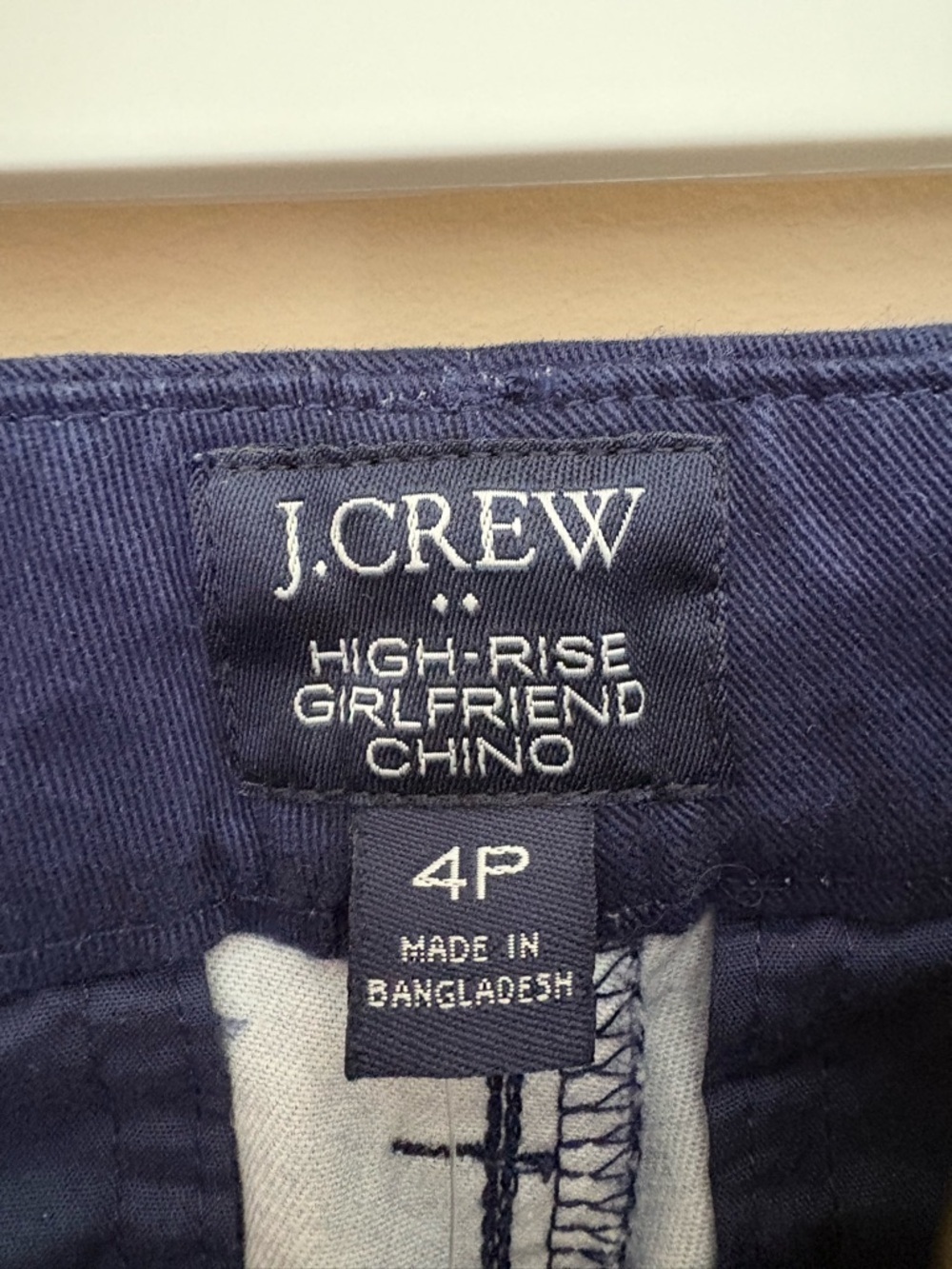 J. Crew High Rise Girlfriend Navy Snowflake- Print Women’s Chinos Pants Size 4P - Picture 4 of 5